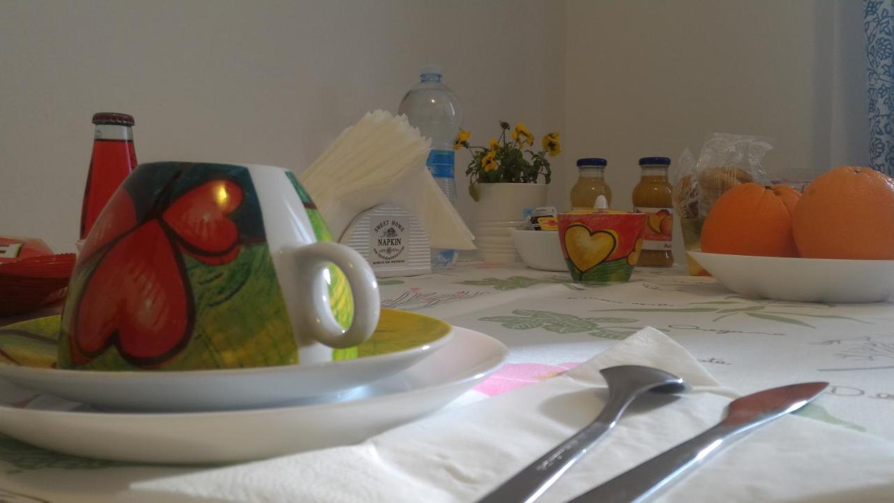 B&B Il Borghetto Калдерала ди Рено Екстериор снимка